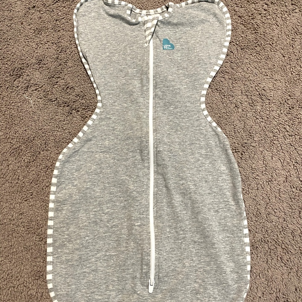 Love to Dream Swaddle Up